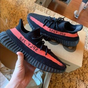 Yeezy boost 350 v2 core